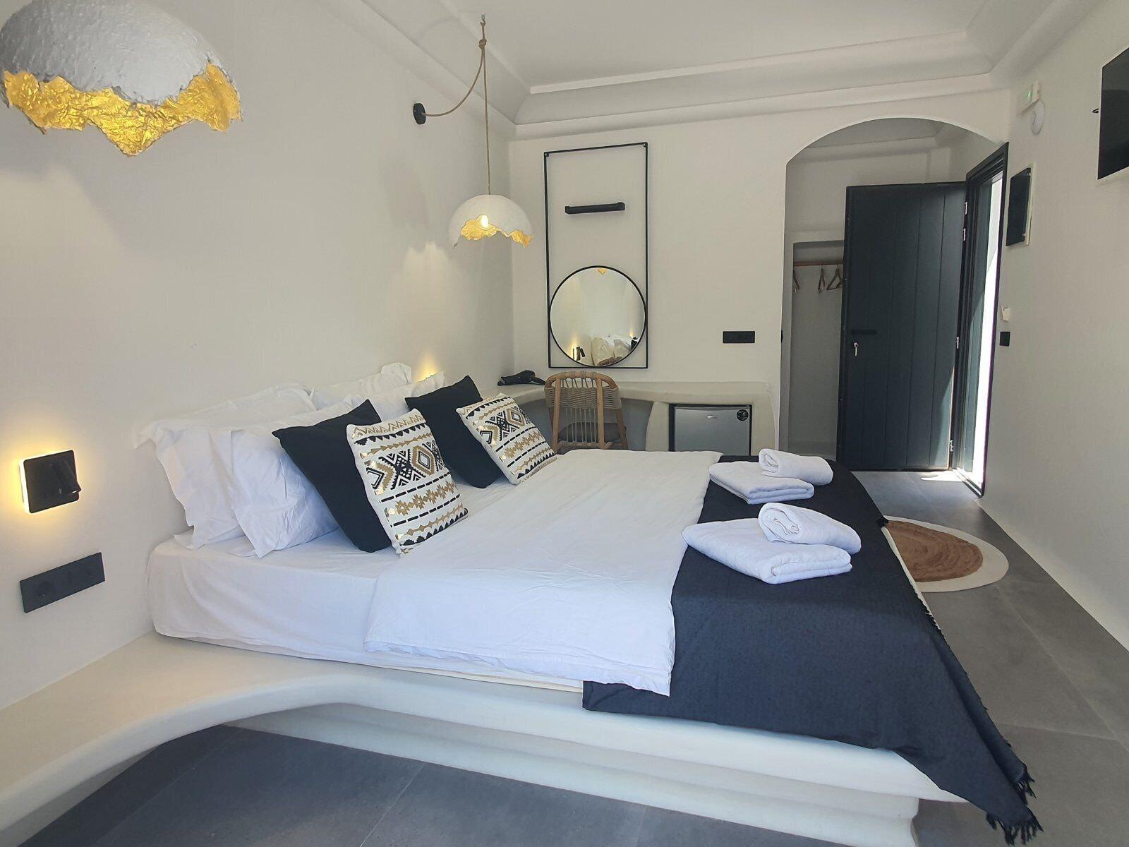 King'S Suites Kamari  Exterior photo